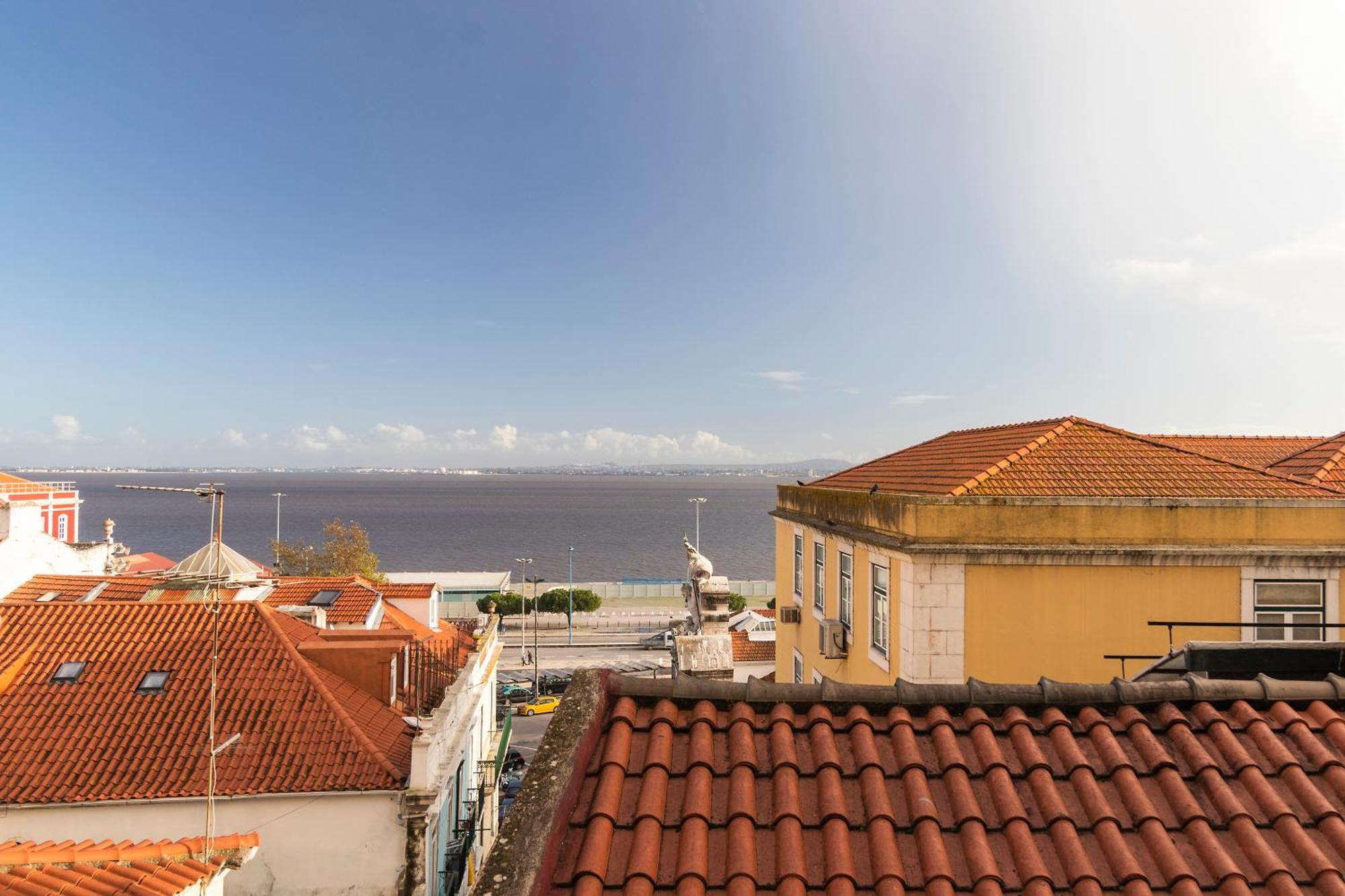 Delightful & Quirky With River Views ลิสบอน ภายนอก รูปภาพ